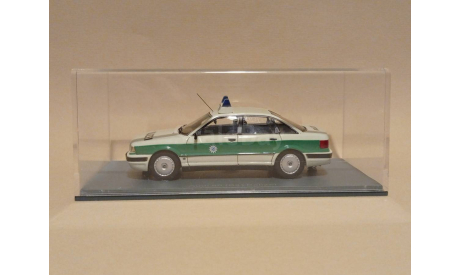 NEO. Collection AUDI 80 B4 Polizei, цвет белый, 1/43, масштабная модель, Neo Scale Models, 1:43