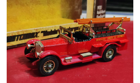 Rolls Royce Fire Engine 1920 red 1-64 Matchbox, масштабная модель, scale64, Rolls-Royce