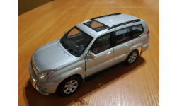 Toyota Land Cruiser Prado 120 1:24