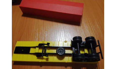 КАМАЗ-5410 с полуприцепом тент СССР, масштабная модель, 1:43, 1/43