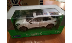 PORSCHE Macan Turbo 1:24 welly