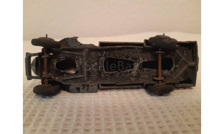 Dinky Toys Meccano Gasoline Tanker/бензовоз ’Essolube’, 1/50, масштабная модель, 1:50