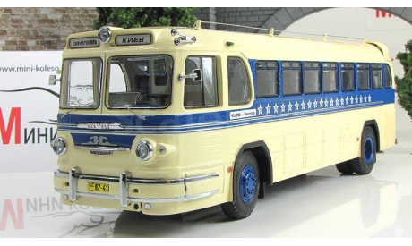 ЗиС-127 автобус междугородний ’Симферополь - Киев’ (DiP Models), масштабная модель, scale43