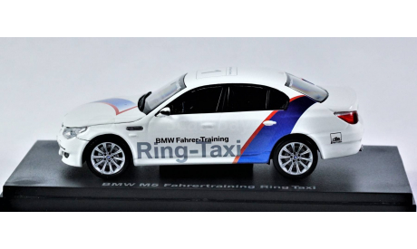 BMW M5 E60 V10 1:43 Kyosho - Капот открывается!, масштабная модель, 1/43