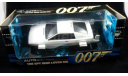 Lotus Esprit AutoArt 1:18 из серии Джеймс Бонд James Bond 007 - все открывается!, масштабная модель, 1/18