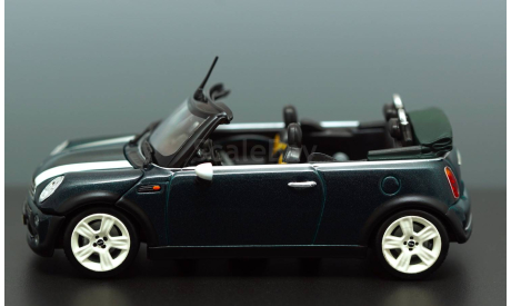 Mini Cooper Мини купер Dealer Box 1:43 Minichamps, масштабная модель, 1/43