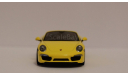 1:43 PORSCHE 911 (991) Carrera 4S Cabriolet - Minichamps в дилерском боксе, масштабная модель, 1/43