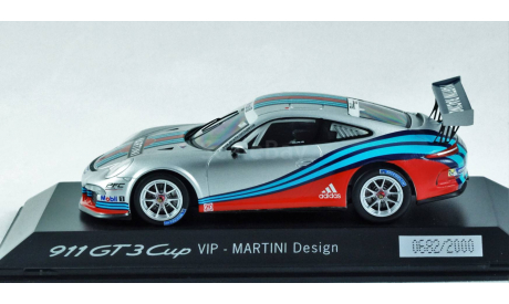 1:43 PORSCHE 911 GT3 Cup MARTINI VIP - SPARK Limited Edition, масштабная модель, scale43