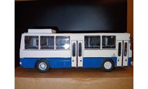 Автобус Ikarus-216 собран из AVD, масштабная модель, AVD Models, 1:43, 1/43