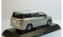 С РУБЛЯ Nissan Elgrand Highway Star 2014, масштабная модель, Kyosho, scale43