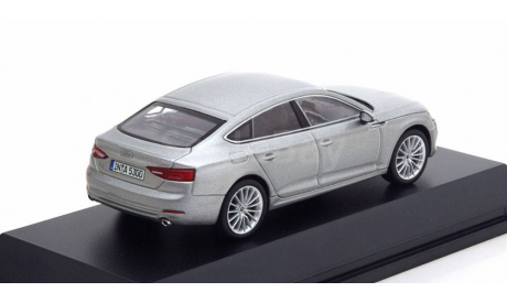 С рубля  Audi A5 Sportback 2017 Spark, масштабная модель, scale43
