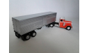 Peterbilt Model 380 (1949) с полуприцепом фургон, масштабная модель, 1:43, 1/43, New-Ray