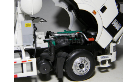 1/24 Paudi models #3072W - JefFang J-6 Cement Mixer, масштабная модель, scale24