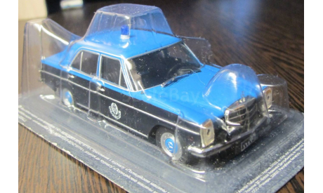 Mercedes-Benz W114, ПММ № 70, Полиция Катара, журнал в наличии, масштабная модель, Полицейские машины мира, Deagostini, scale43