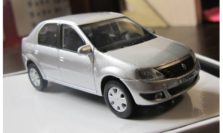 Renault Logan, дилерская, масштабная модель, scale43