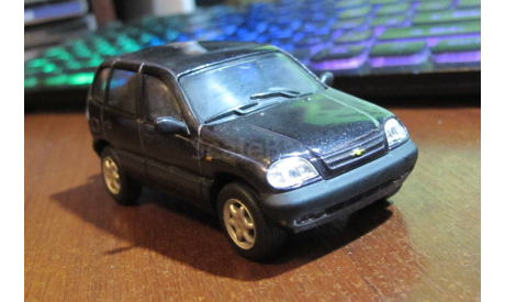 ВАЗ-2123, Niva-Chevrolet, чёрный, Bauer (Autobahn), 1:43, масштабная модель, Bauer/Cararama/Hongwell, scale43