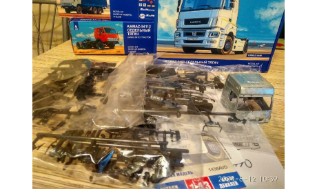 КАМАЗ-5490. Сборная модель AVD Models, сборная модель автомобиля, 1:43, 1/43