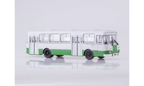 Автобус ЛиАЗ-677М серый/зелёный СОВА, масштабная модель, Советский Автобус, 1:43, 1/43