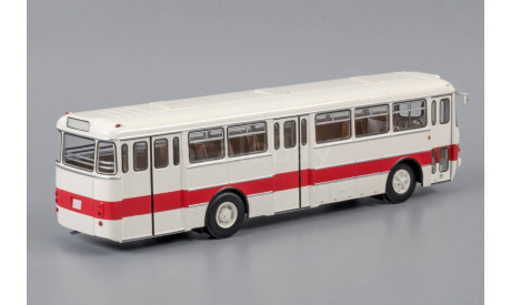 Автобус Ikarus-556 белый/красный ’ClassicBus’, масштабная модель, 1:43, 1/43