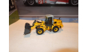 С РУБЛЯ!!! - Погрузчик NEW HOLLAND W170B, масштабная модель трактора, NZG, 1:50, 1/50