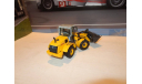 С РУБЛЯ!!! - Погрузчик NEW HOLLAND W170B, масштабная модель трактора, NZG, 1:50, 1/50