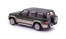 Nissan Patrol GR Y61 зеленый 1:18, масштабная модель, scale18
