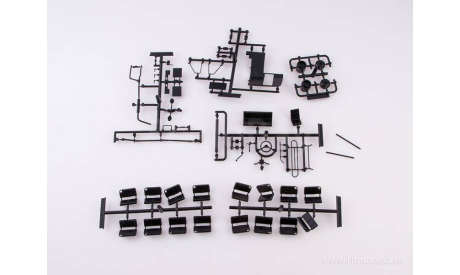 Сборная модель Автобус 39769 AVD Models кит, масштабная модель, scale43, ЗИЛ