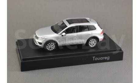 Volkswagen Touareg 2015 silver metallic, масштабная модель, scale43