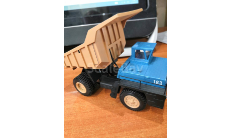 БЕЛАЗ-540А карьерный самосвал, масштабная модель, Херсон Моделс, scale43
