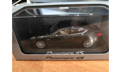 Porsche Panamera 4S