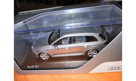 Audi Q7 2015 серебристый Spark, масштабная модель, scale43