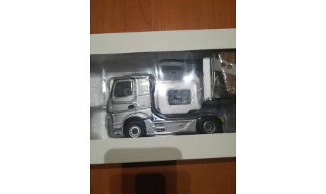 Mercedes ACTROS 2 PORTE Car Transporter Eligor truck, масштабная модель, Mercedes-Benz, scale43