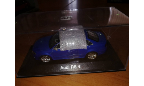 Audi RS4 B7 2006 Minichamps, масштабная модель, scale43