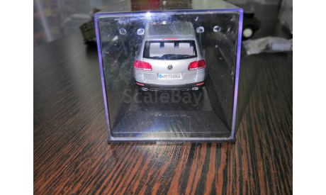 Volkswagen Touareg  silver metallic, масштабная модель, Minichamps, scale43