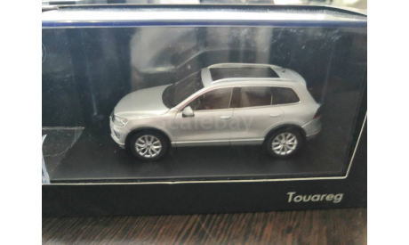 Volkswagen Touareg 2015 silver metallic, масштабная модель, scale43