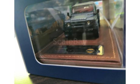 Land Rover Defender 110  Flying Huntsman 6x6, масштабная модель, scale43