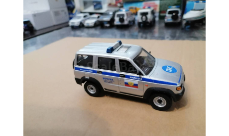 УАЗ-3160 ППС МИЛИЦИЯ МОСКВА, масштабная модель, scale43