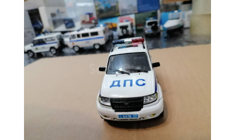 УАЗ-ПАТРИОТ ДПС МИЛИЦИЯ МОСКВА, масштабная модель, scale43