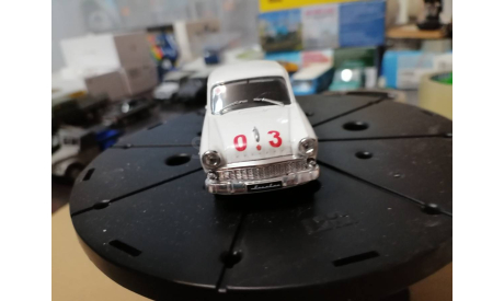 Москвич 403  мед служба, масштабная модель, конверсия, scale43