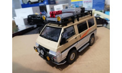 Mitsubishi Delica Mini Off Road VAN RV 1:24