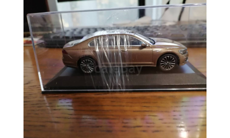 Volkswagen new phideon gold, масштабная модель, scale43