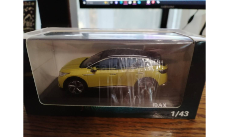 Volkswagen id.4X yellow, масштабная модель, scale43