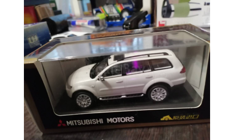 Mitsubishi Pajero Sport, масштабная модель, scale18