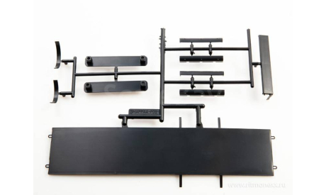 Сборная модель зил-130В1 с п/п аппа-4 AVD Models кит, масштабная модель, scale43