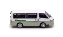 Toyota Hiace H100 белый со светло-зеленым, масштабная модель, Sunyork Model, scale43