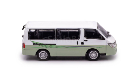 Toyota Hiace H100 белый со светло-зеленым, масштабная модель, Sunyork Model, scale43