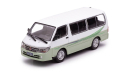 Toyota Hiace H100 белый со светло-зеленым, масштабная модель, Sunyork Model, scale43