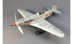 Модель Як-9 К 1/48 собранный и окрашенный