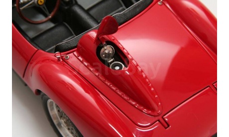 Ferrari 250 Testa Rossa ’Pontoon Fender’ 1958 1/18 CMC, масштабная модель, scale18