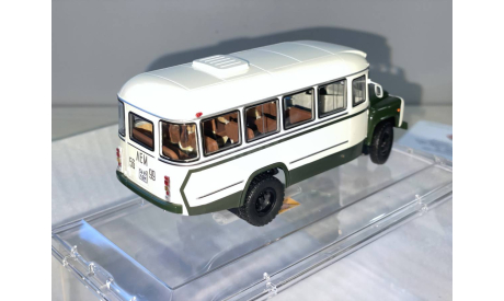 DiP КАвЗ-685М Трест «ГРИИ» Ленинград 1985г.1:43, масштабная модель, DiP Models, scale43